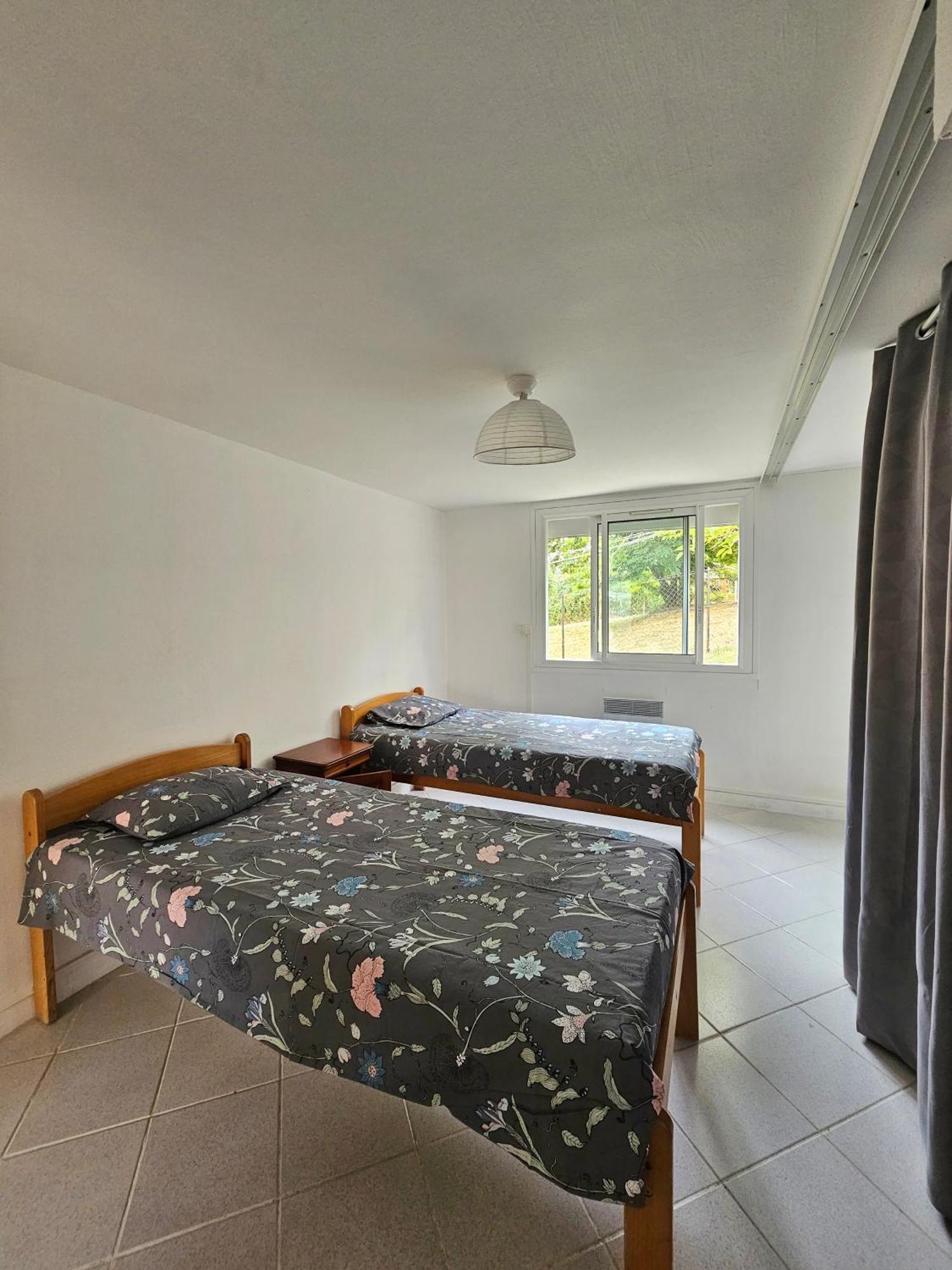 Appartement Lumineux Et Calme En Rez-De-Jardin Castanet-Tolosan Kültér fotó